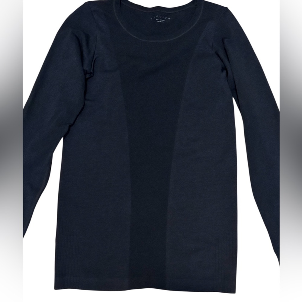theory Seamless Long Sleeve Fitted Athleisure Athletic Top Solid Black Size M/L
